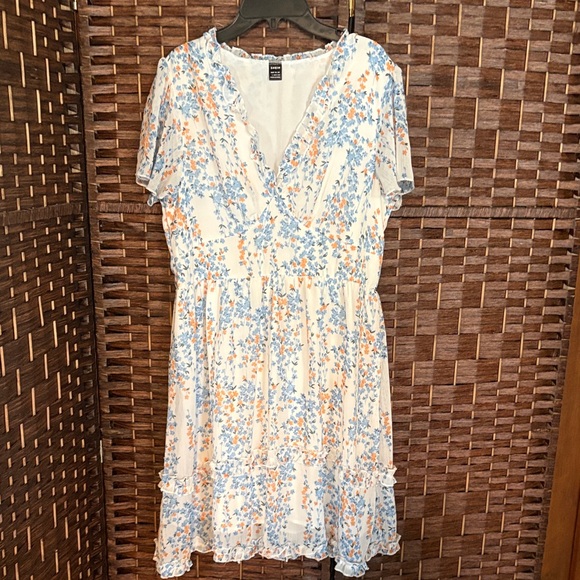 SHEIN Dresses & Skirts - SHEIN White Mini Dress with Blue & Peach Floral Print